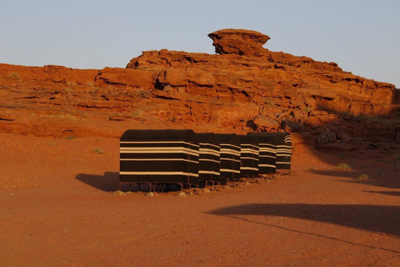Hotel Sunrise camp à Wadi Rum Extérieur photo